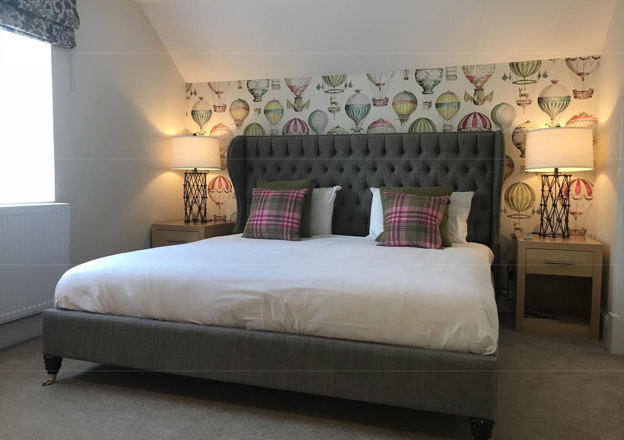 The Highworth Hotel سويندون المظهر الخارجي الصورة